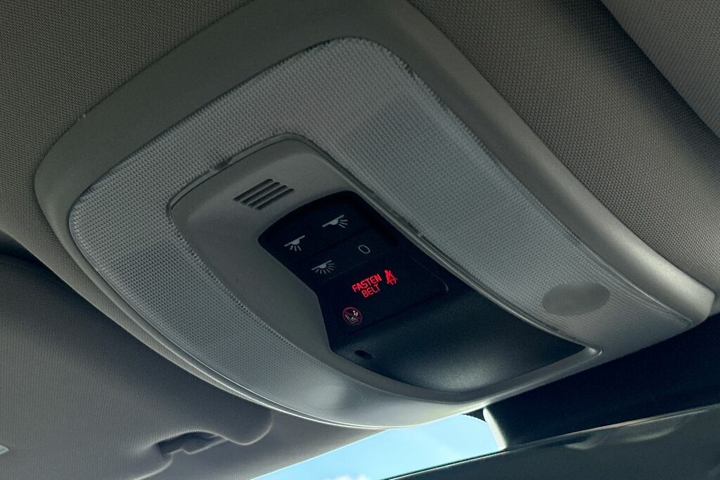 Volvo XC70 D5 Se Lux Nav Winter Pack Red #28
