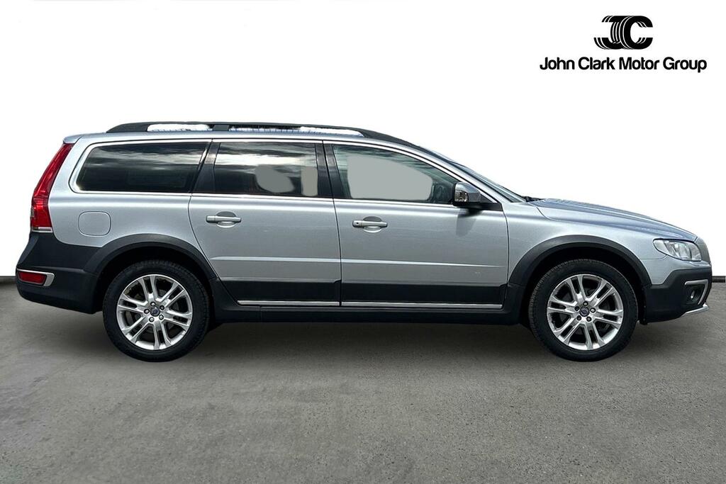 Volvo XC70 D5g Se Lux Silver #4