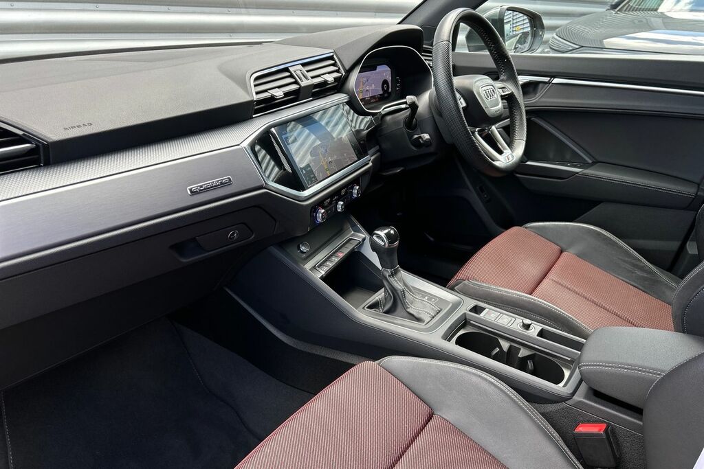 Audi Q3 S Line 45 Tfsi Quattro 230 Ps S Tronic SV19VKS Grey #2