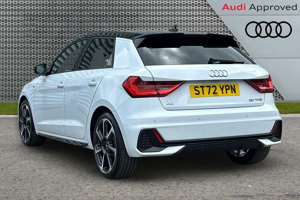 Audi A1 Black Edition 30 Tfsi 110 Ps 6-Speed ST72YPN White #3