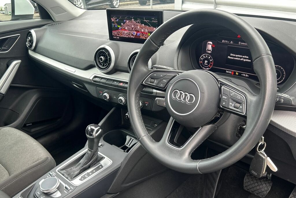 Audi Q2 Sport 35 Tfsi 150 Ps S Tronic White #6