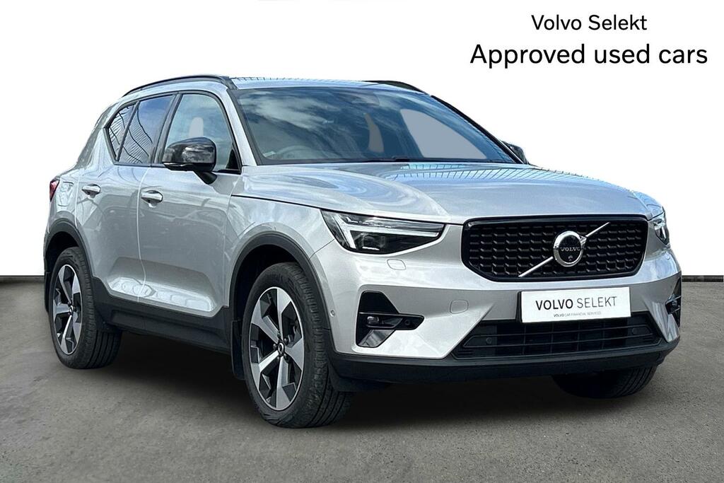 Volvo XC40 Ultimate, B4 Mild Hybrid, Dark Silver