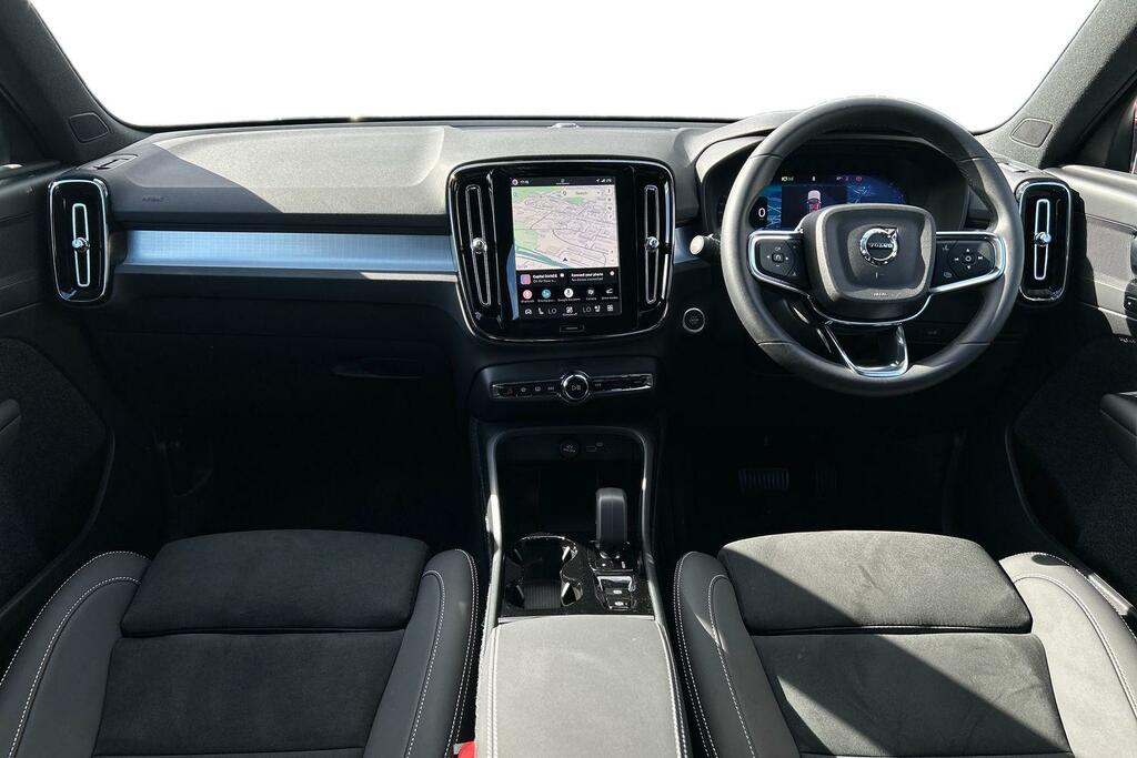 Volvo XC40 2.0 B3p Plus Black Edition Black #6
