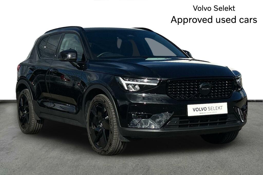 Volvo XC40 2.0 B3p Plus Black Edition Black