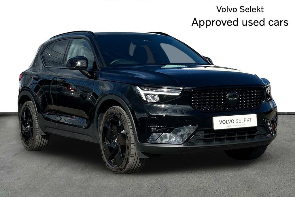 Volvo XC40 2.0 B3p Plus Black Edition Black