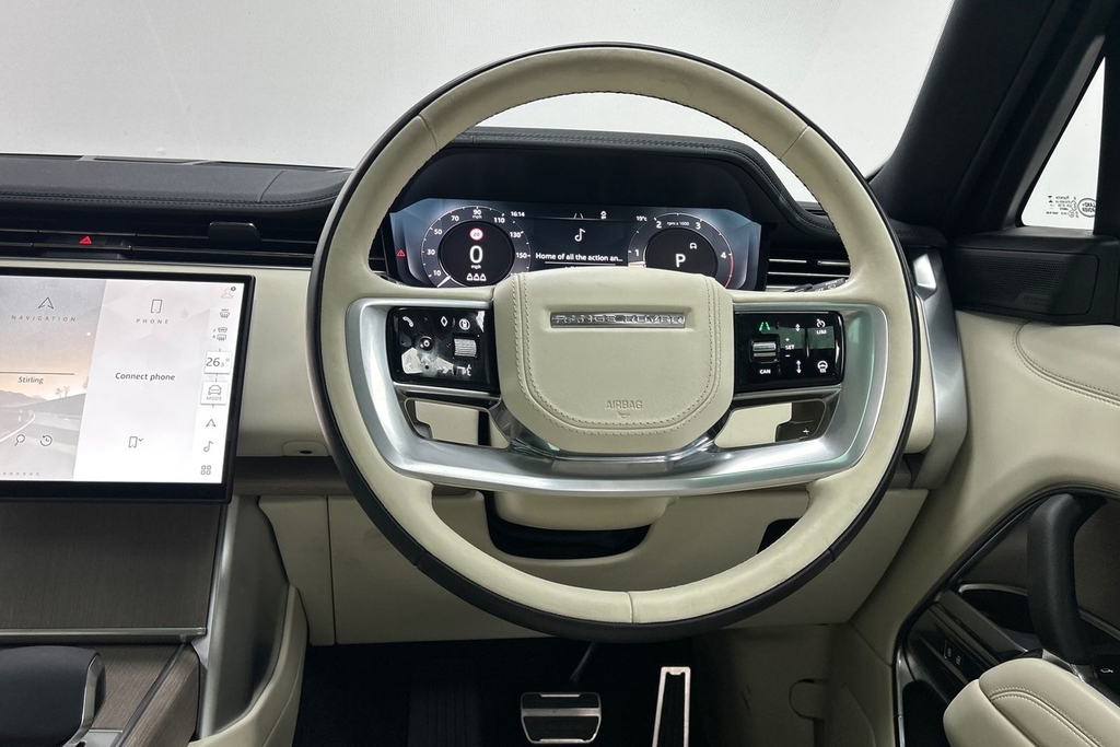 Land Rover Range Rover P460e Swb Gold #15