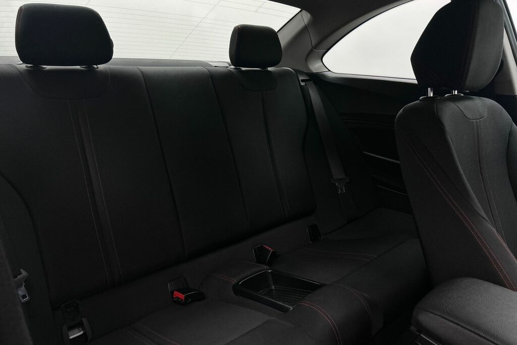 BMW 2 Series 218I Se Step Black #17