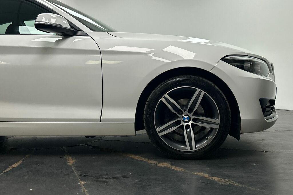 BMW 2 Series 218I Se Step Black #15