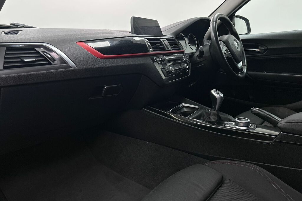 BMW 2 Series 2.0 218D Sport Euro 6 Ss White #6