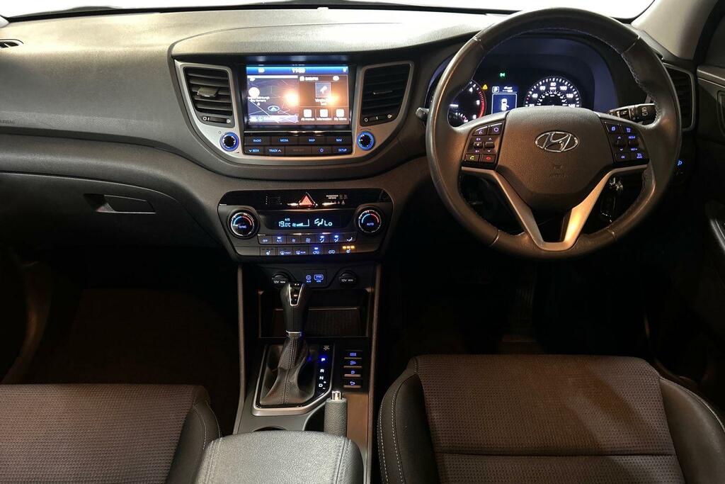 Hyundai Tucson 1.7 Crdi Blue Drive Se Nav Dct Euro 6 Ss Grey #5