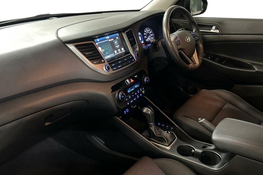 Hyundai Tucson 1.7 Crdi Blue Drive Se Nav Dct Euro 6 Ss Grey #6