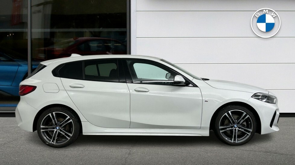 BMW 1 Series 118I M Sport LG73XRO White #3
