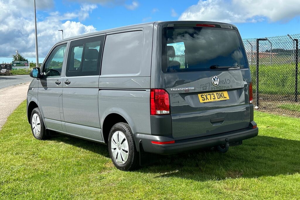Volkswagen Transporter 2.0 Tdi 150 Startline Kombi Van Grey #3