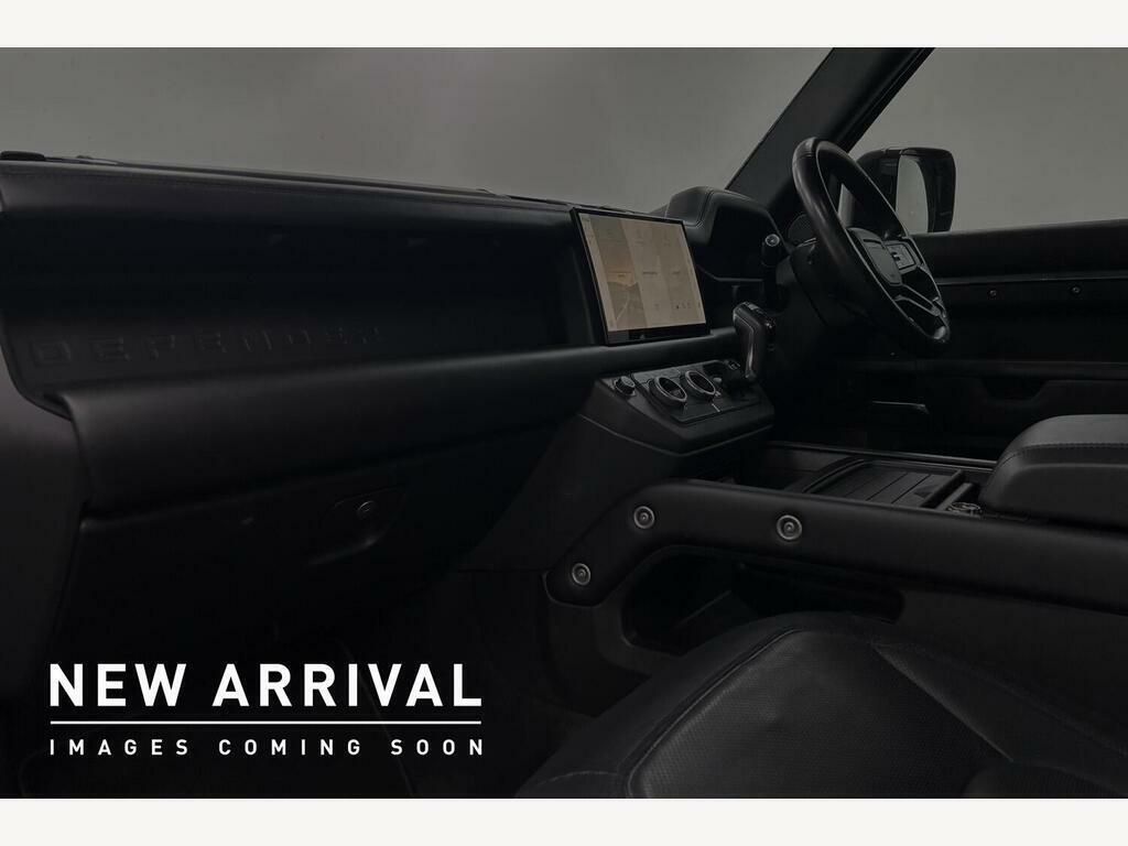 Land Rover Defender 110 D250 110 X-dynamic Hse