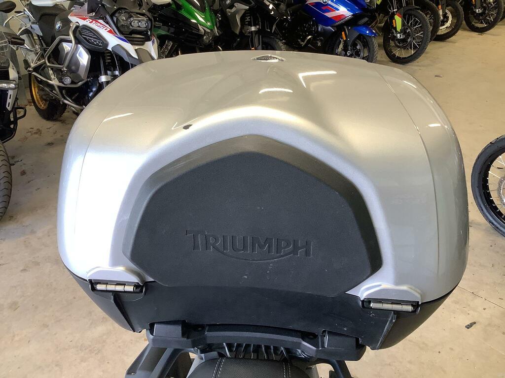 Triumph  Triple 765 Rs Silver #12