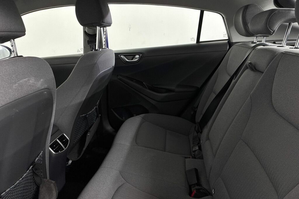 Hyundai Ioniq Hatchback Silver #17