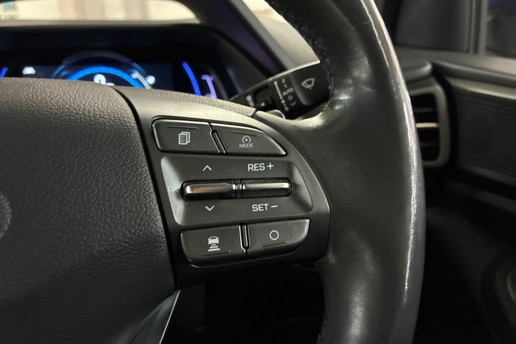 Hyundai Ioniq Hatchback Silver #9