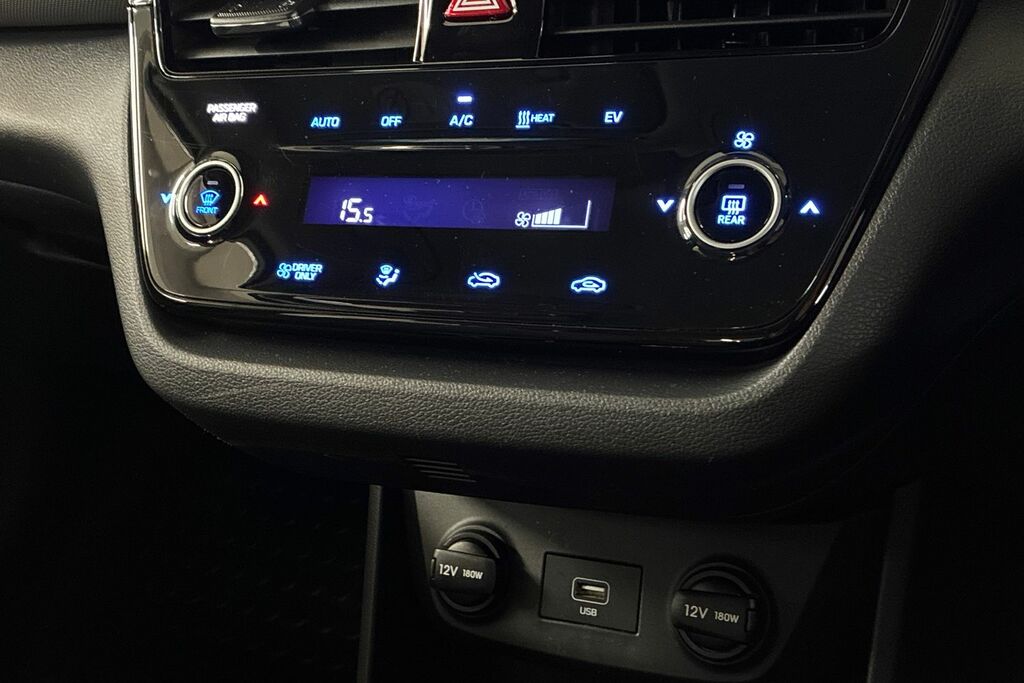 Hyundai Ioniq Hatchback Silver #18