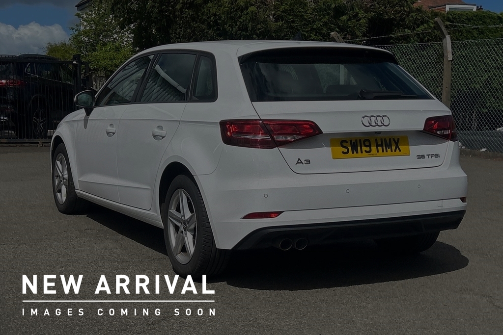 Audi A3 35 Tfsi Black Edition Grey #3
