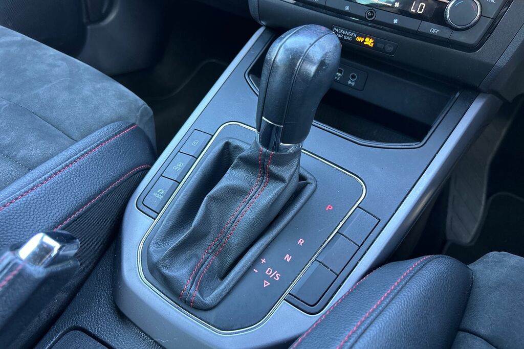 Seat Arona Xcellence Lux White #19