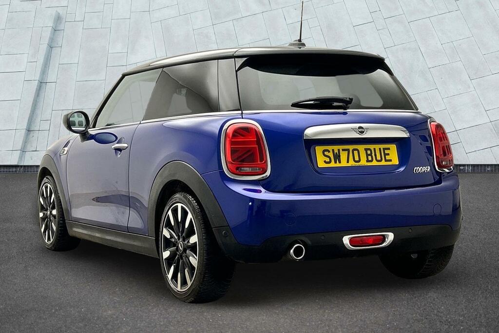Mini Hatch 3-Door Cooper Exclusive SW70BUE Blue #2