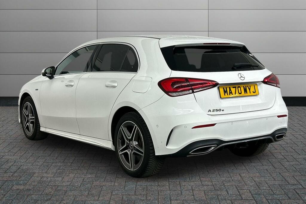 Mercedes-Benz A Class A250e Amg Line Executive MA70WYJ White #3