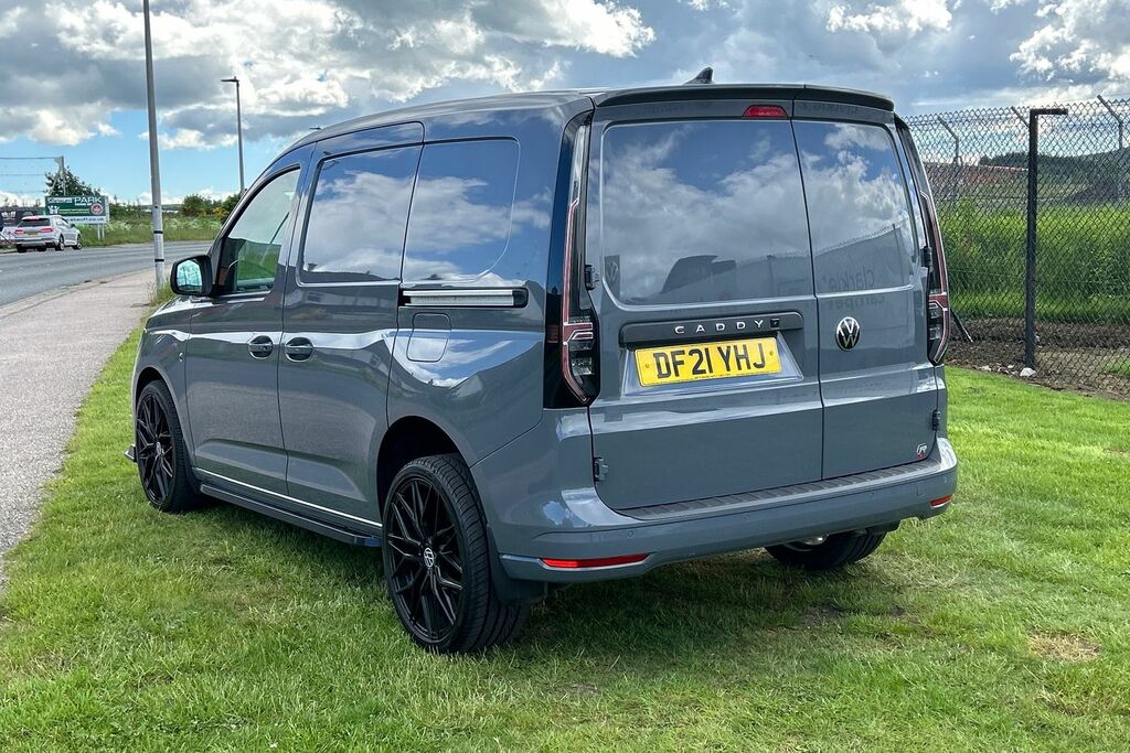 Volkswagen Caddy 2.0 Tdi 122Ps Commerce Pro Van Dsg Grey #3
