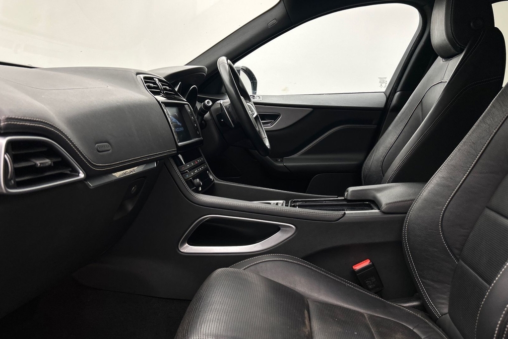 Jaguar F-Pace I4 R-sport Awd SH18FNA White #3
