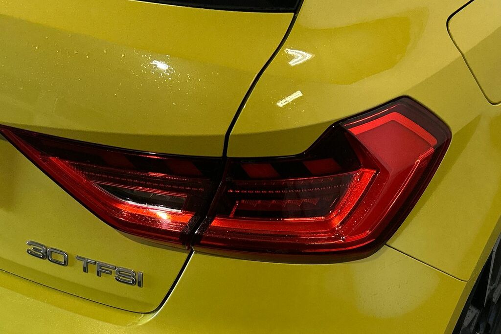 Audi A1 30 Tfsi 110 S Line White #19
