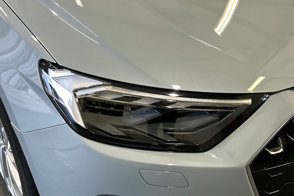 Audi A1 35 Tfsi S Line S Tronic Tech Pack White #18