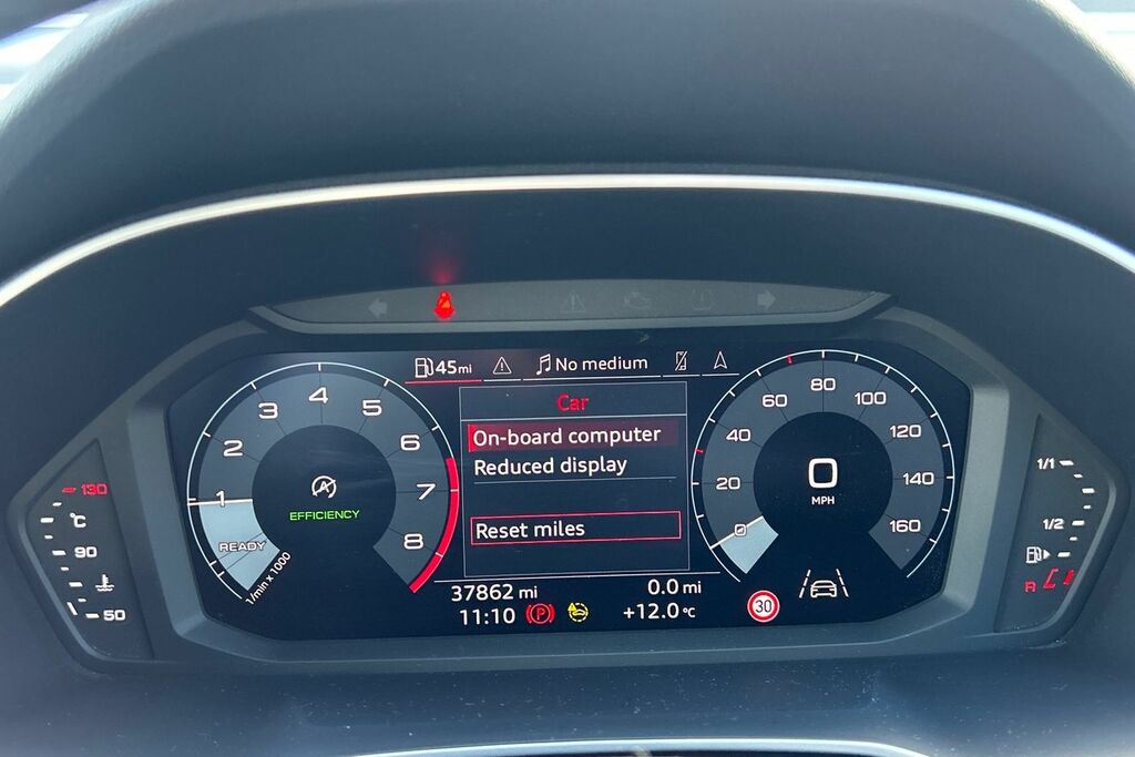 Audi Q3 1.5L S Line Black #15