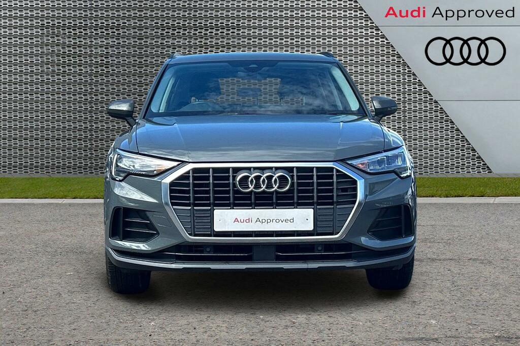 Audi Q3 1.5L S Line Black #8
