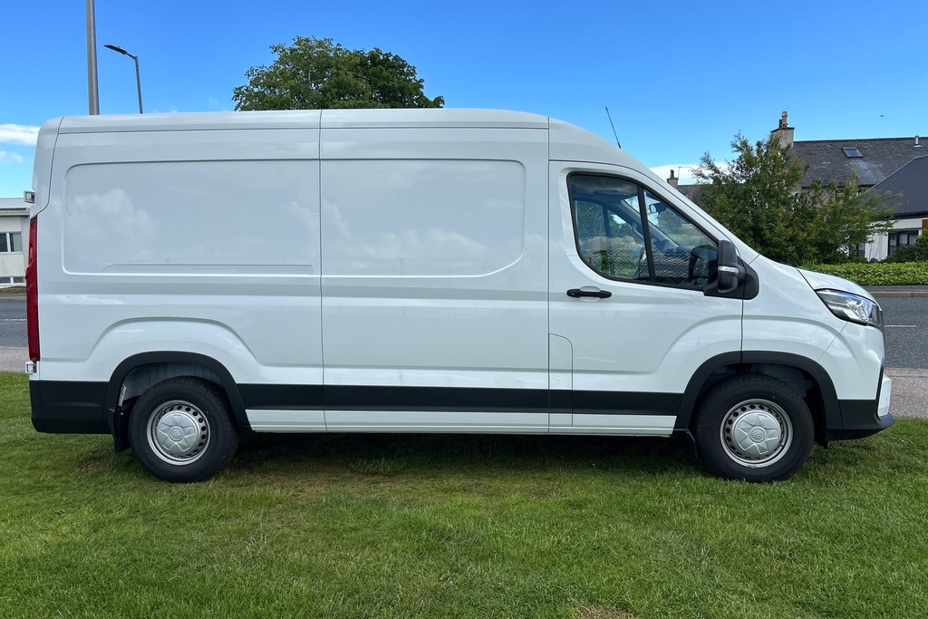 Maxus Deliver 9 Diesel Silver #7