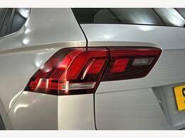 Volkswagen Tiguan Active Black #22