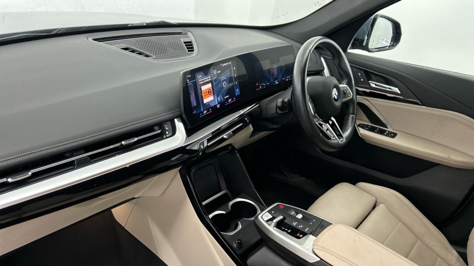 BMW X1 Xline Silver #7