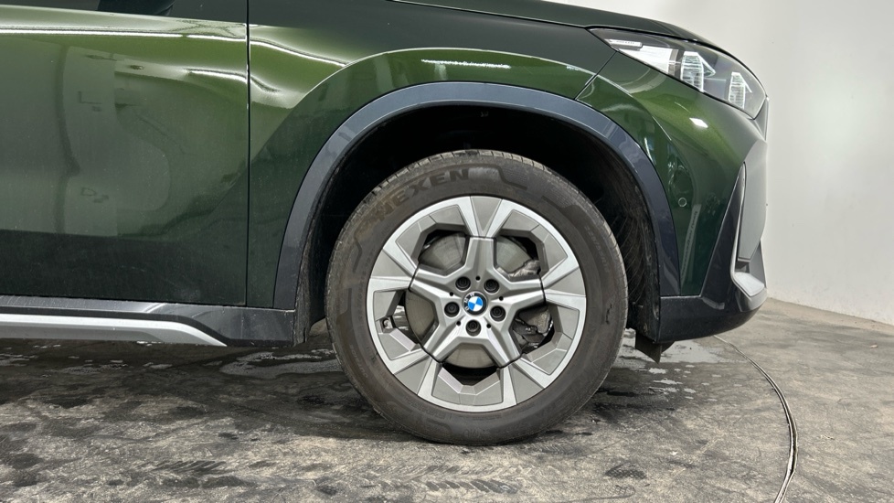 BMW X1 Xline Black #14