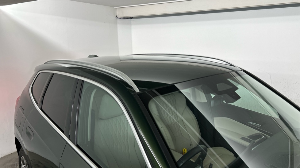 BMW X1 Xline Black #21