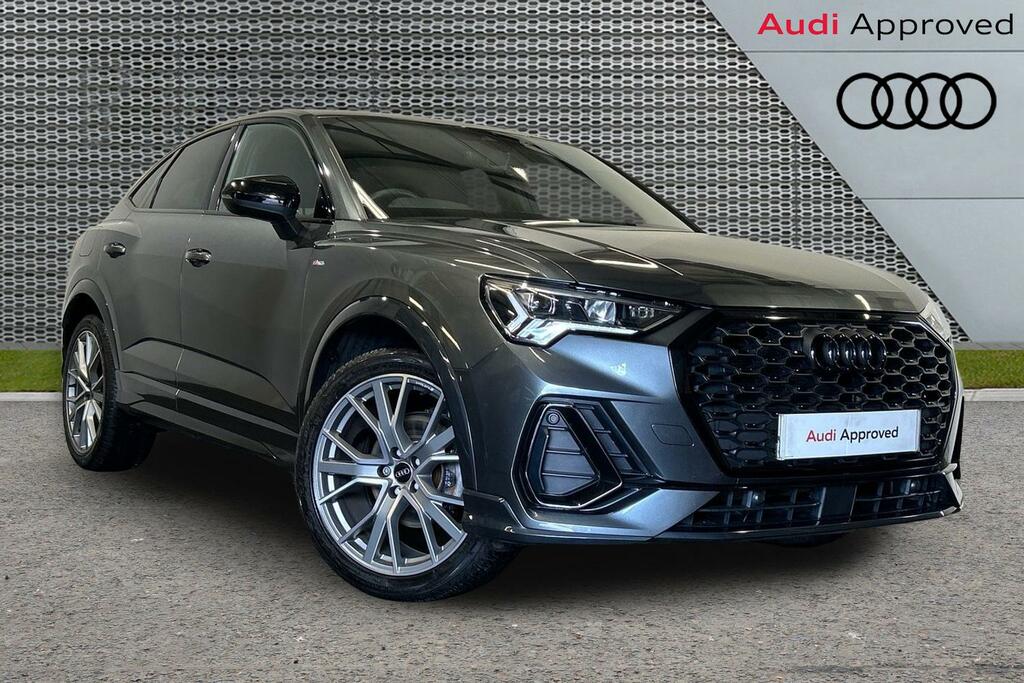 Audi Q3 45 Tfsi E Black Edition S Tronic Tech Pack Black #1