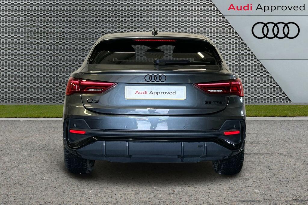 Audi Q3 45 Tfsi E Black Edition S Tronic Tech Pack Black #7