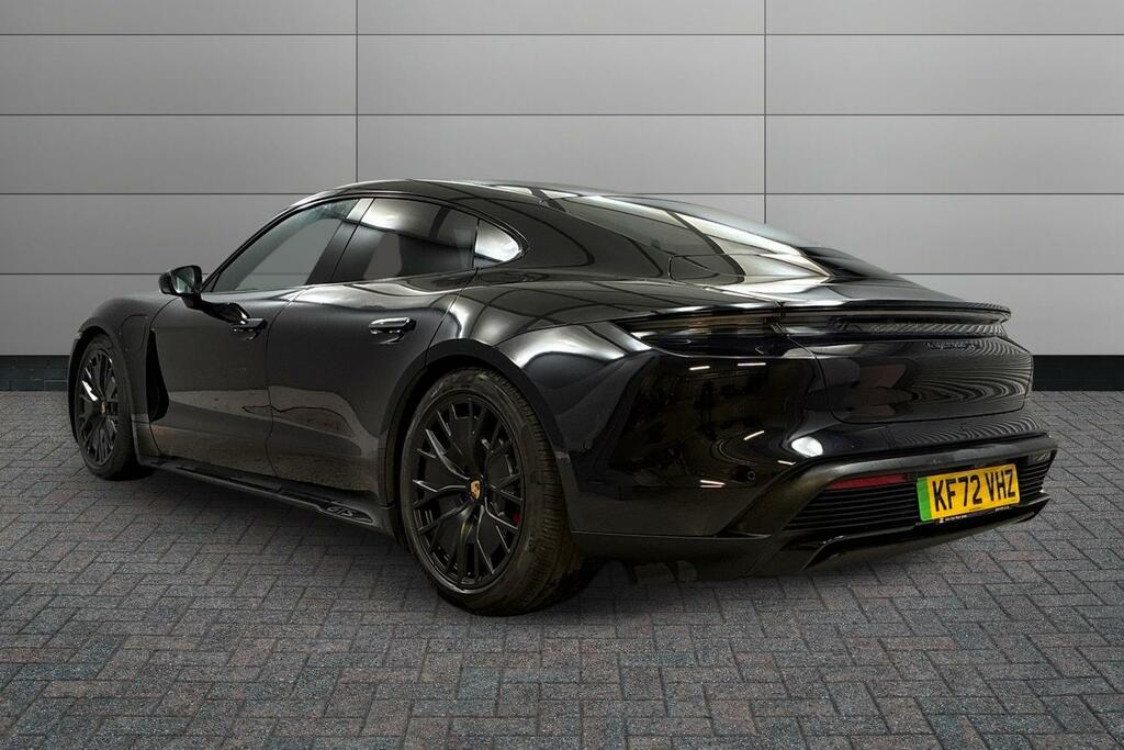 Porsche Taycan 440Kw Gts 93Kwh Black #3