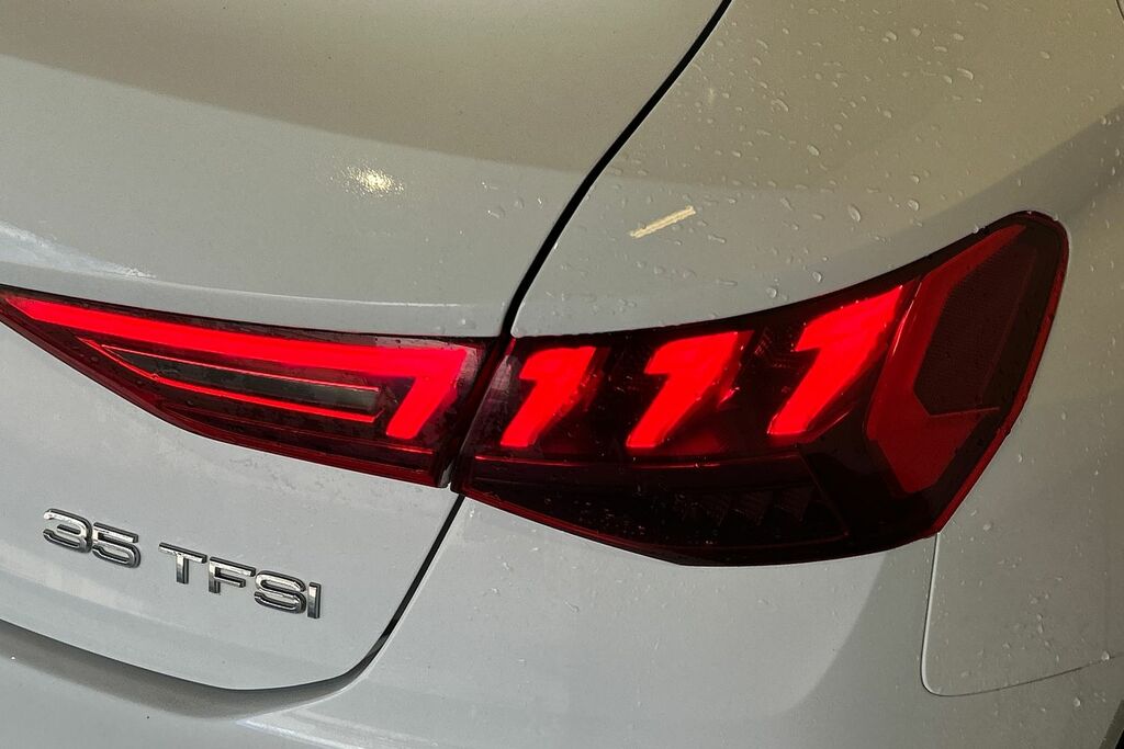Audi A3 Audi Sportback S Line 30 Tfsi 110 Ps White #19