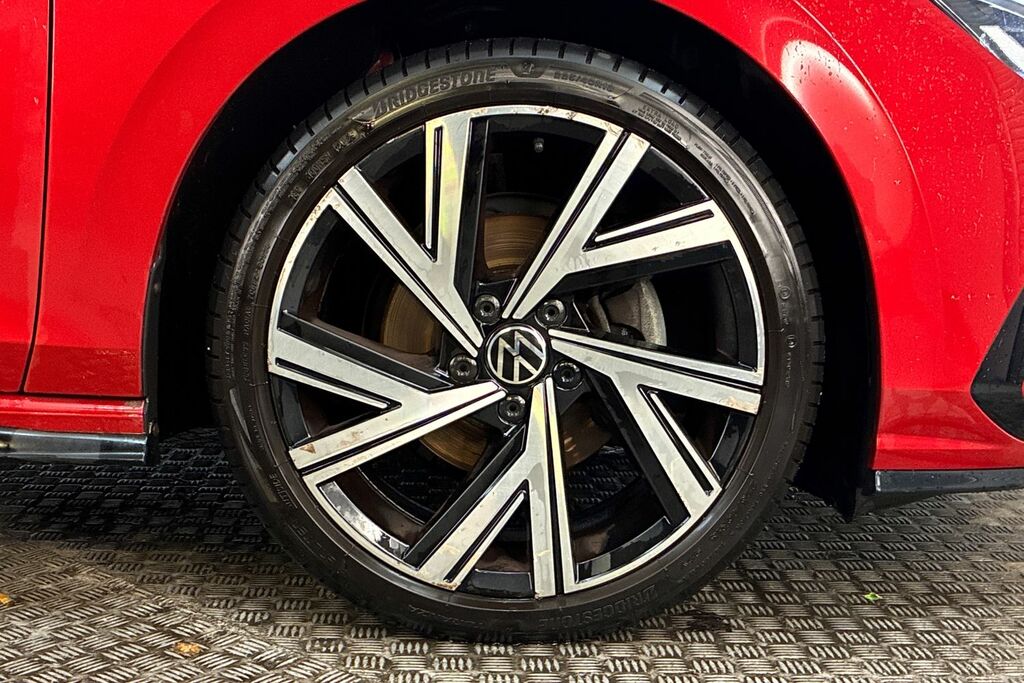 Volkswagen Golf 1.5 Etsi 150 R-line Dsg Red #5