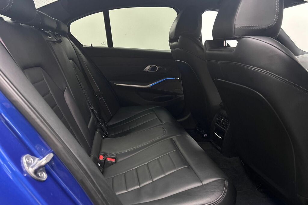 BMW 3 Series 320I M Sport Step Black #17