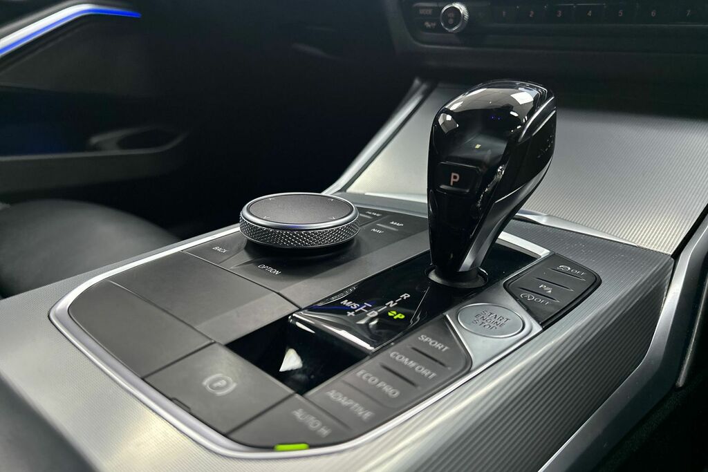 BMW 3 Series 320I M Sport Step Black #19