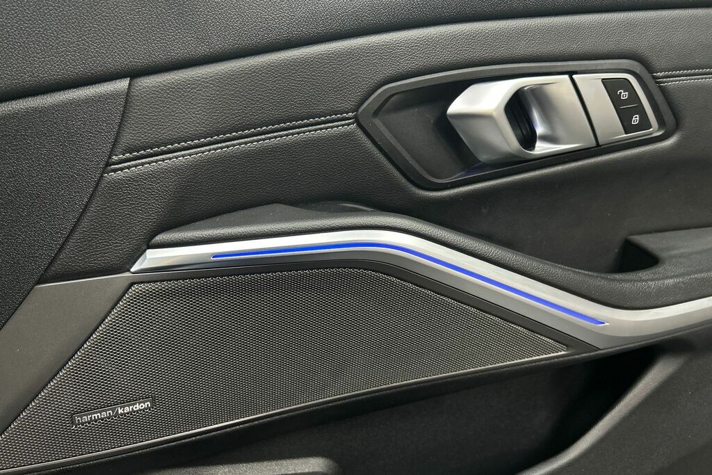 BMW 3 Series 320I M Sport Step Black #22