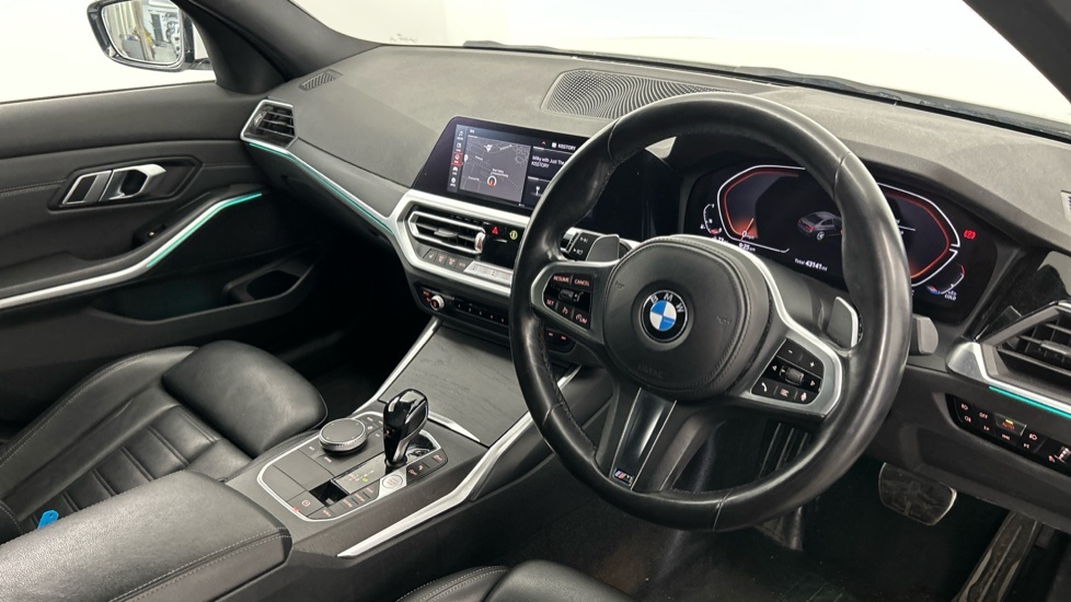 BMW 3 Series 320I M Sport Saloon YH21TGK White #6