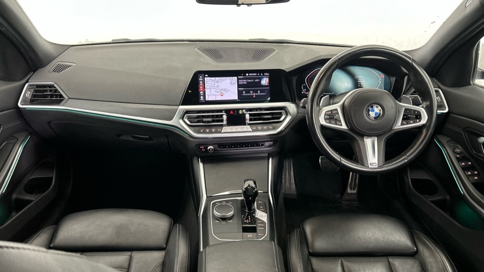 BMW 3 Series 320I M Sport Saloon YH21TGK White #4