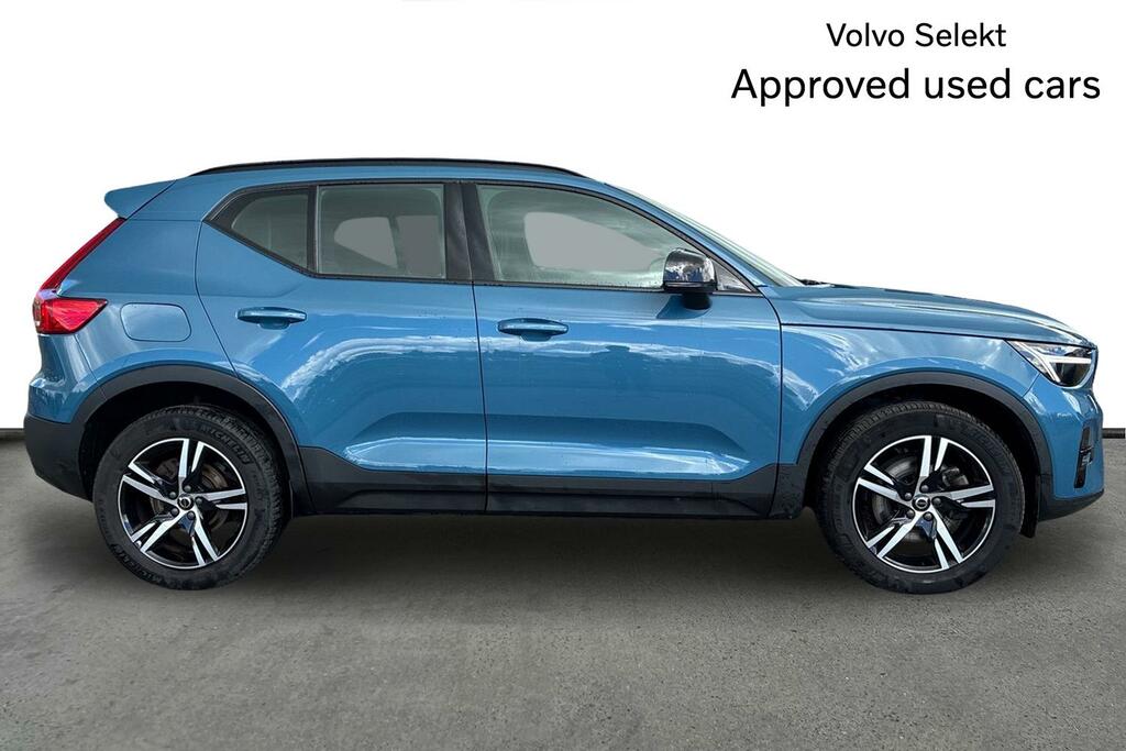 Volvo XC40 Plus, B3 Mild Hybrid, Dark Blue #4