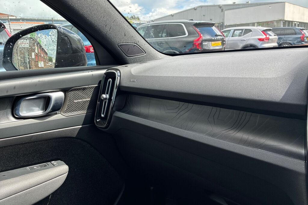 Volvo C40 Recharge Plus, Single Motor, Grey #28