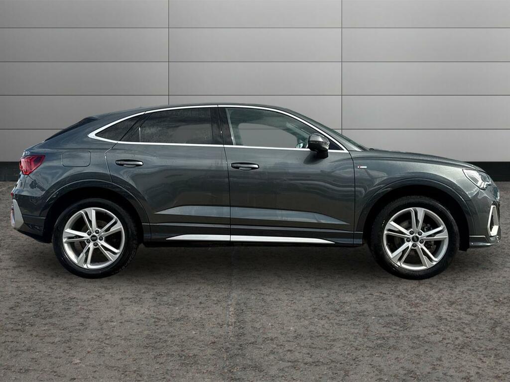 Audi Q3 S Line 35 Tfsi 150 Ps S Tronic Grey #4